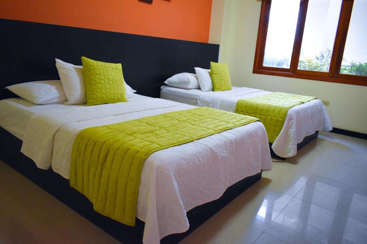 Hotel La Laguna Galapagos Puerto Villamil Dış mekan fotoğraf