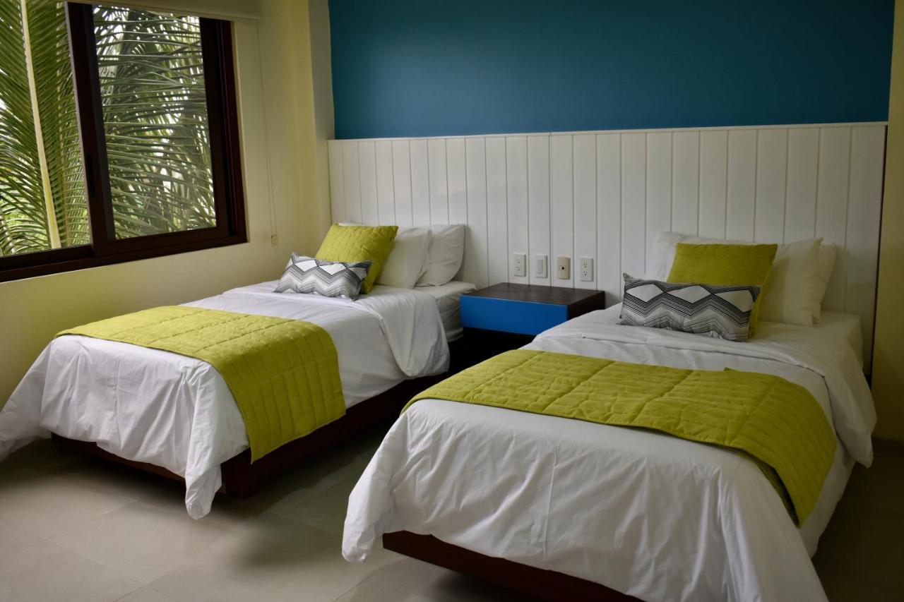 Hotel La Laguna Galapagos Puerto Villamil Dış mekan fotoğraf
